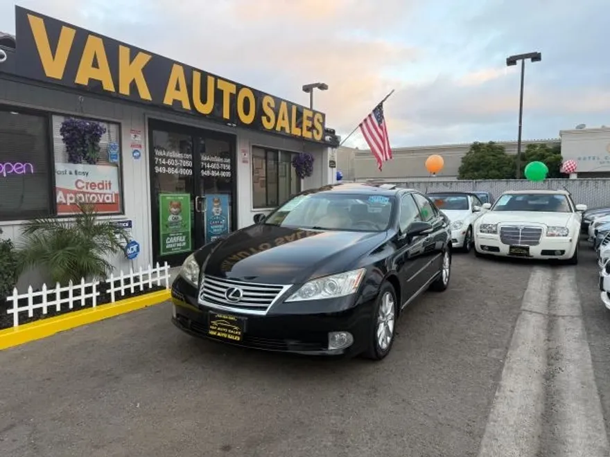 2011 Lexus ES 350 photo 1
