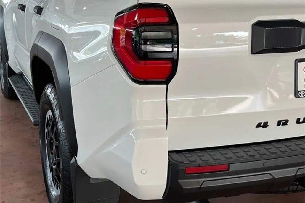 2025 Toyota 4Runner TRD Off-Road photo 1