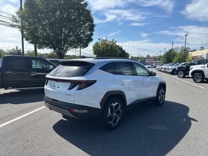 2024 Hyundai Tucson Hybrid Limited photo 1