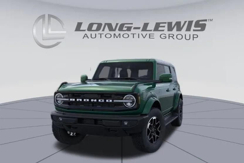 2025 Ford Bronco Outer Banks photo 1