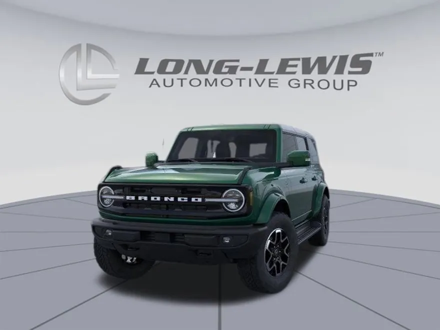 2025 Ford Bronco Outer Banks photo 1