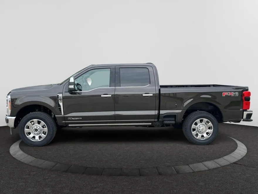 2025 Ford F-250 King Ranch photo 1
