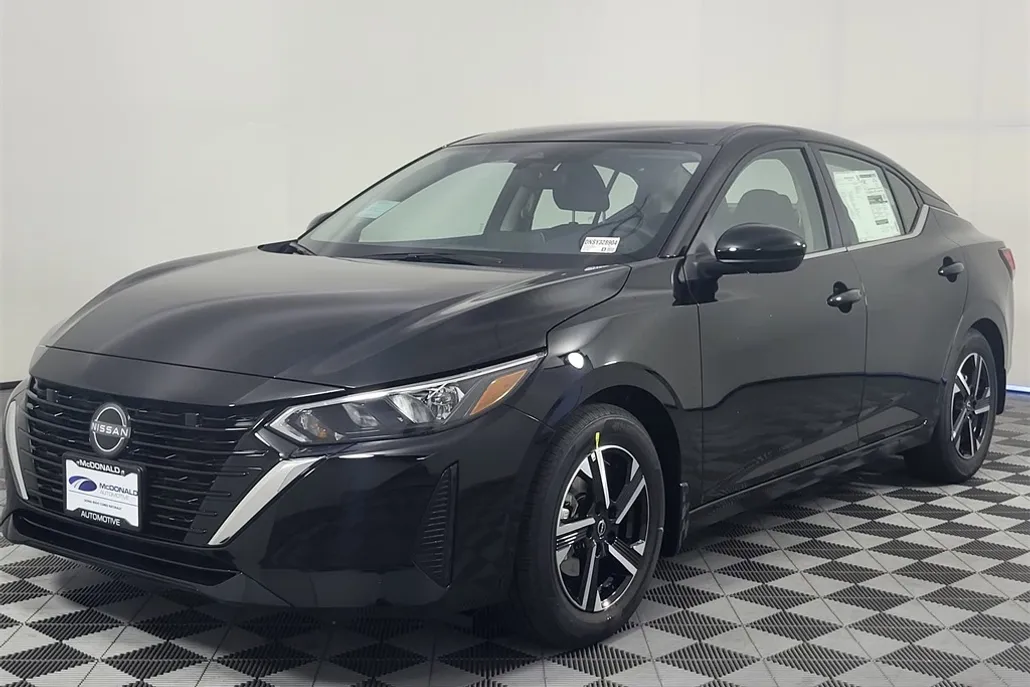 2025 Nissan Sentra SV photo 1