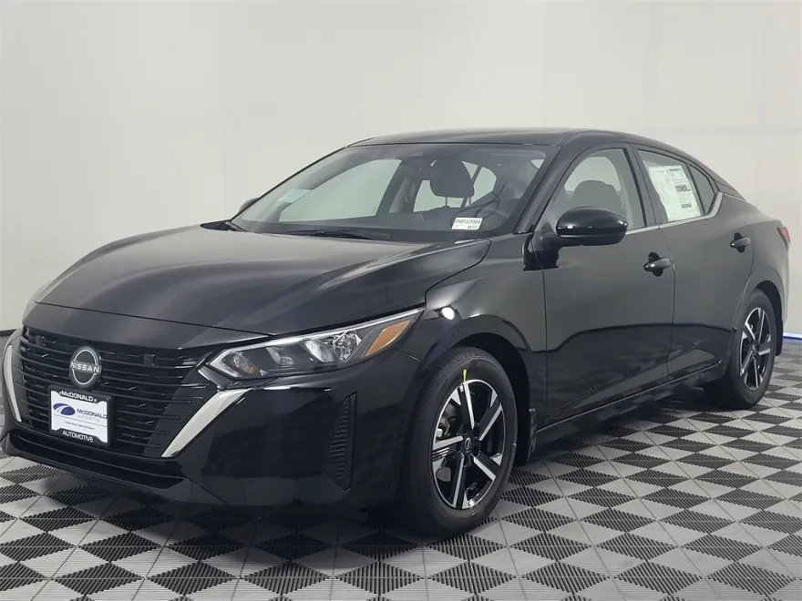 2025 Nissan Sentra SV photo 1