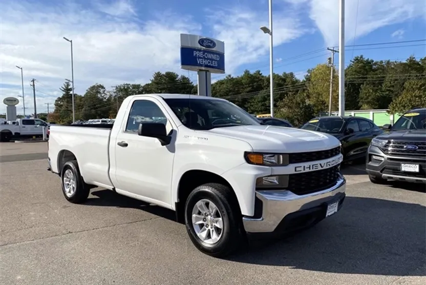 2021 Chevrolet Silverado 1500 photo 1