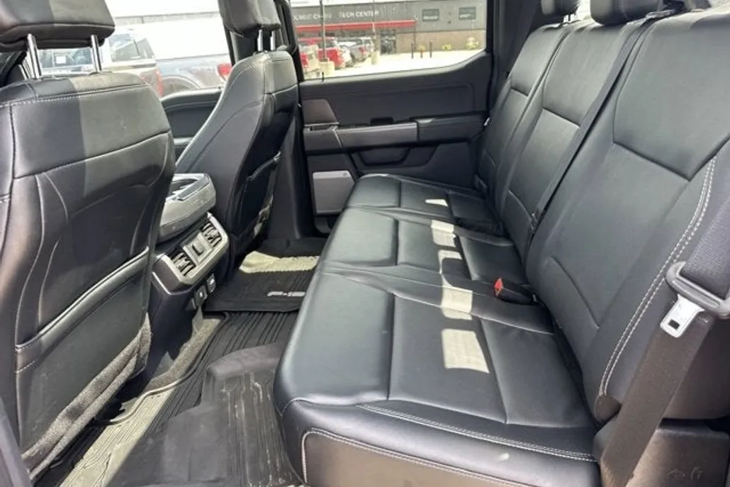 2024 Ford F-150 XLT photo 1