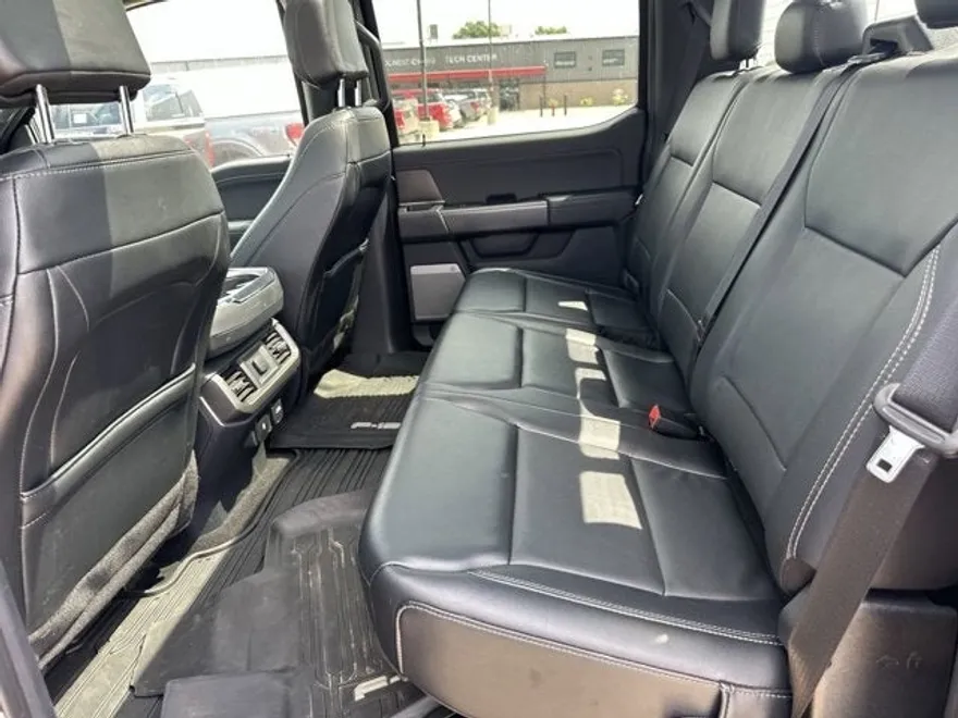 2024 Ford F-150 XLT photo 1