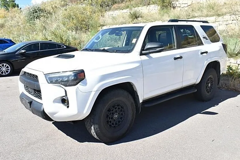 2023 Toyota 4Runner TRD Premium photo 1