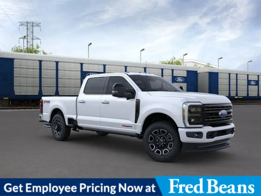 2025 Ford F-250 Platinum photo 1
