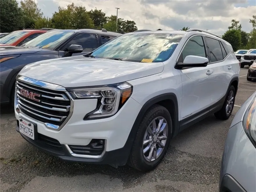 2023 Gmc Terrain SLT photo 1