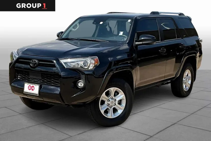 2021 Toyota 4Runner SR5 photo 1