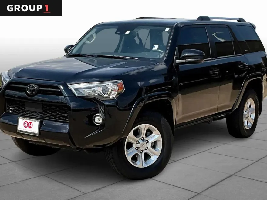 2021 Toyota 4Runner SR5 photo 1