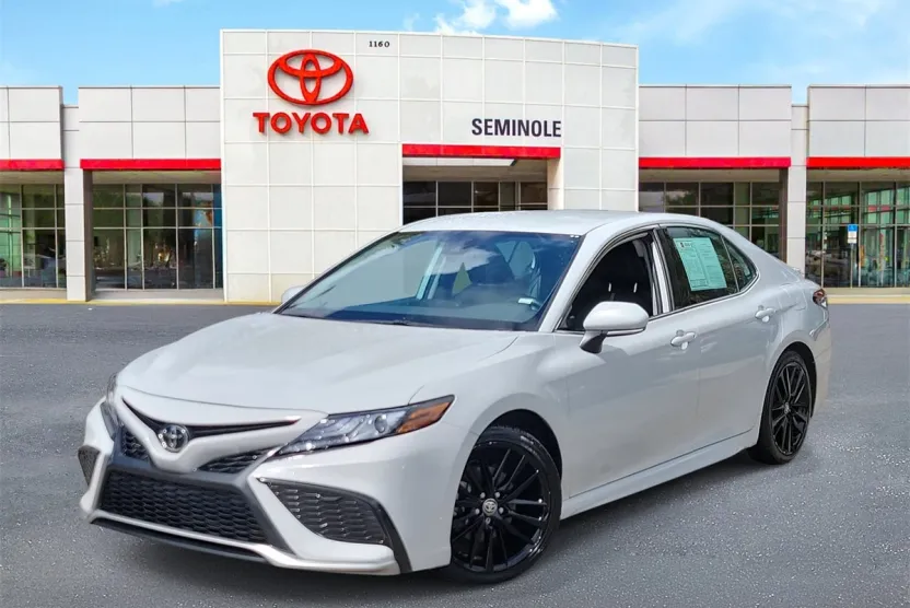 2023 Toyota Camry XSE photo 1
