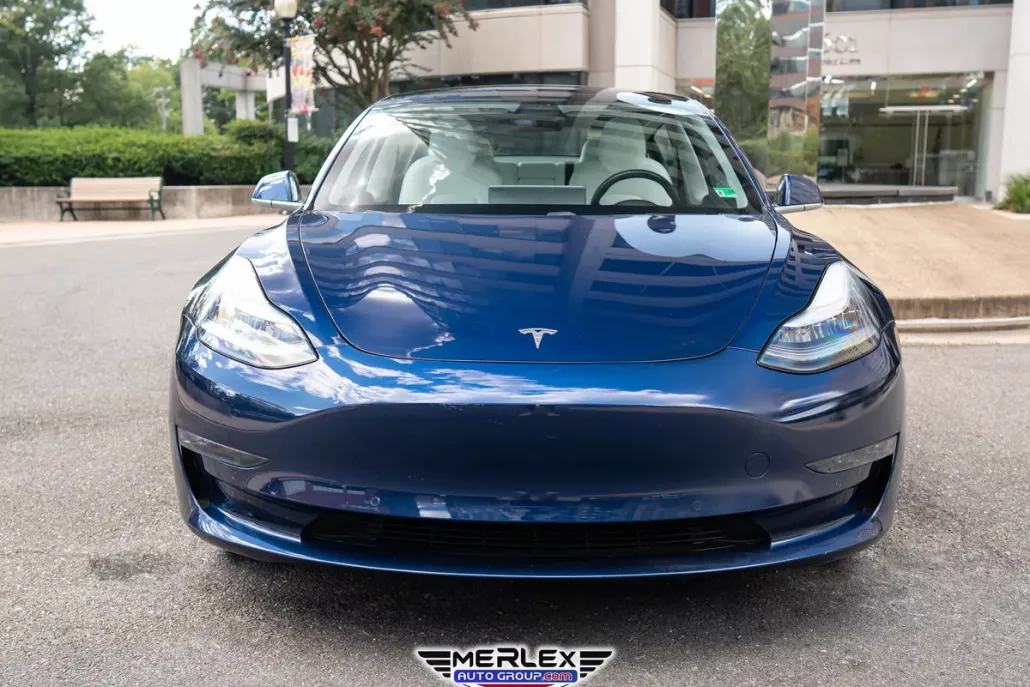 2019 Tesla Model 3 Long Range photo 1