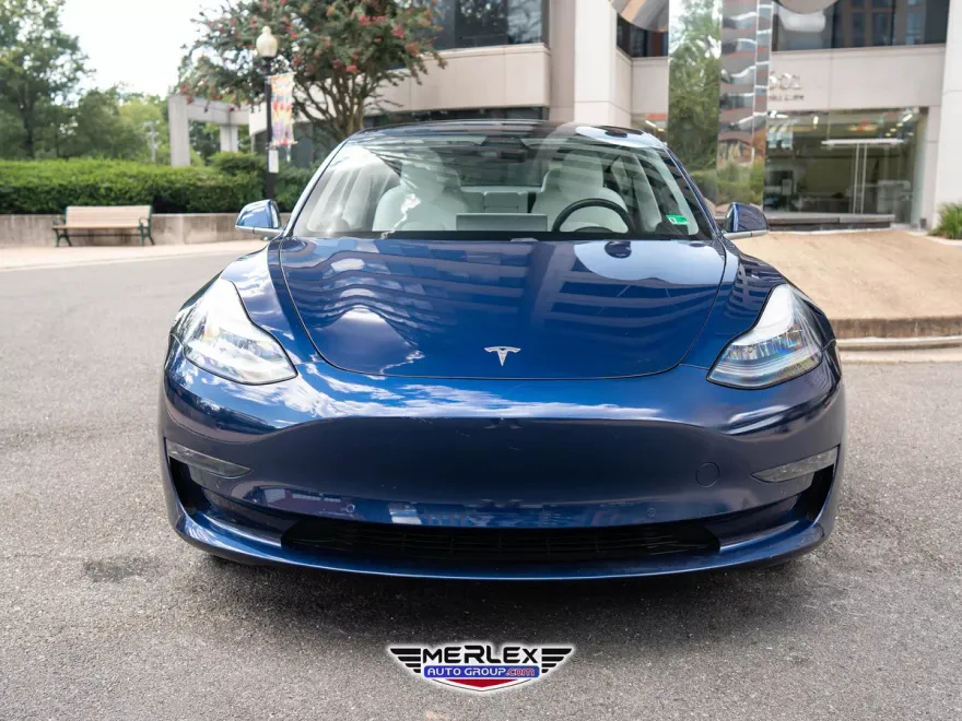 2019 Tesla Model 3 Long Range photo 1