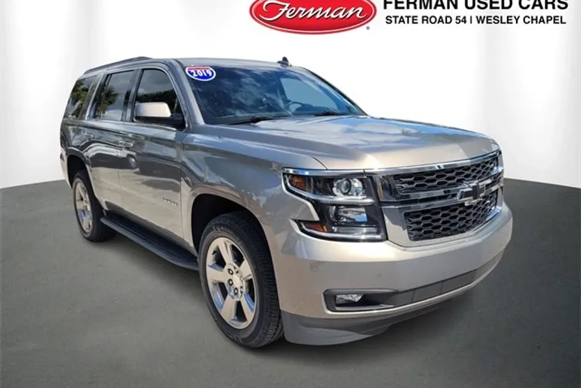 2019 Chevrolet Tahoe LT photo 1