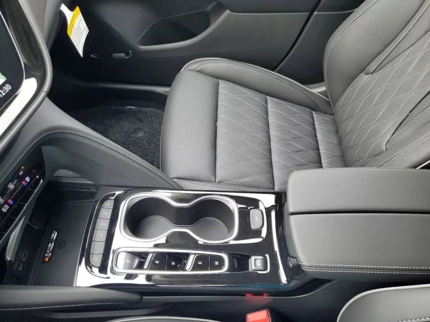 2023 Buick Envision Avenir photo 21