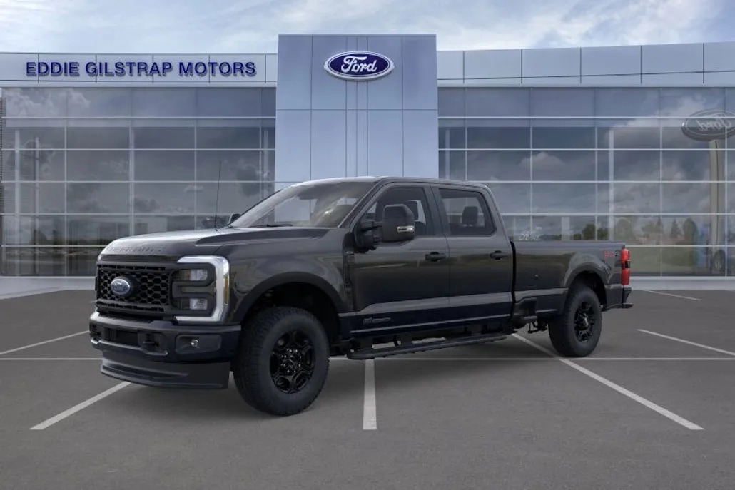 2025 Ford F-250 photo 1