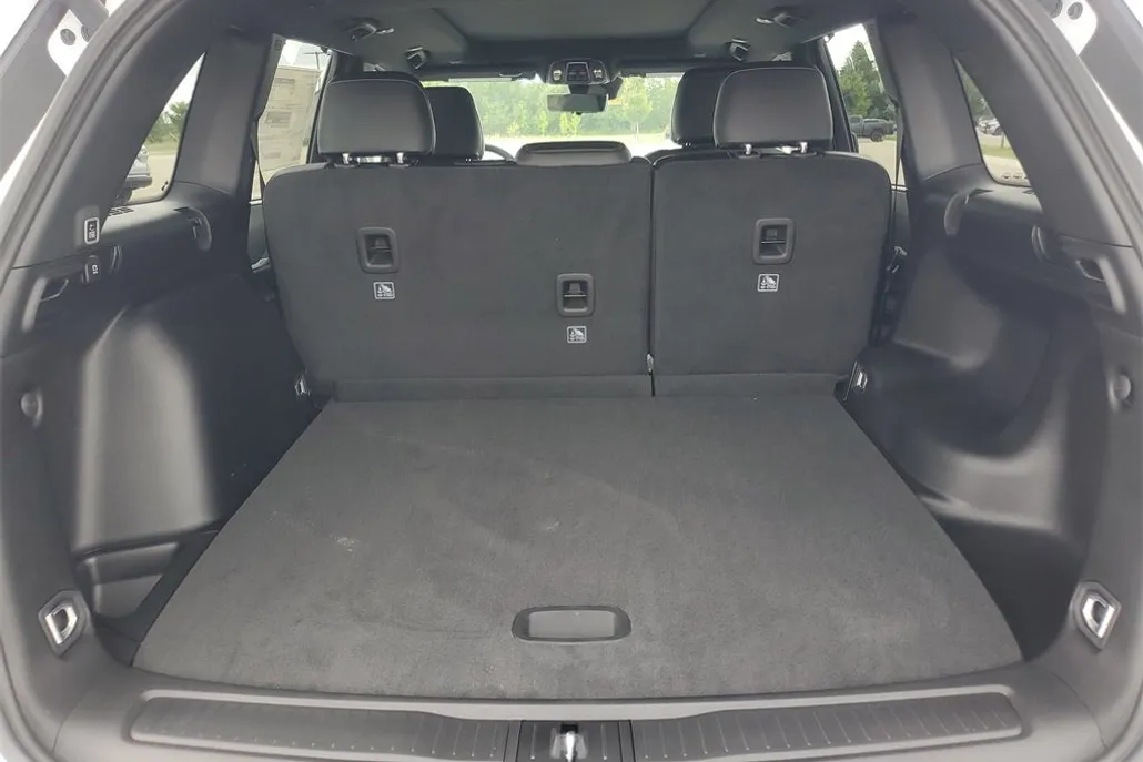 2025 Jeep Grand Cherokee Limited photo 1