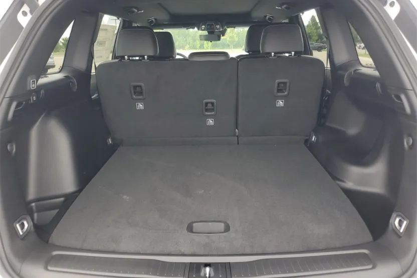 2025 Jeep Grand Cherokee Limited photo 1