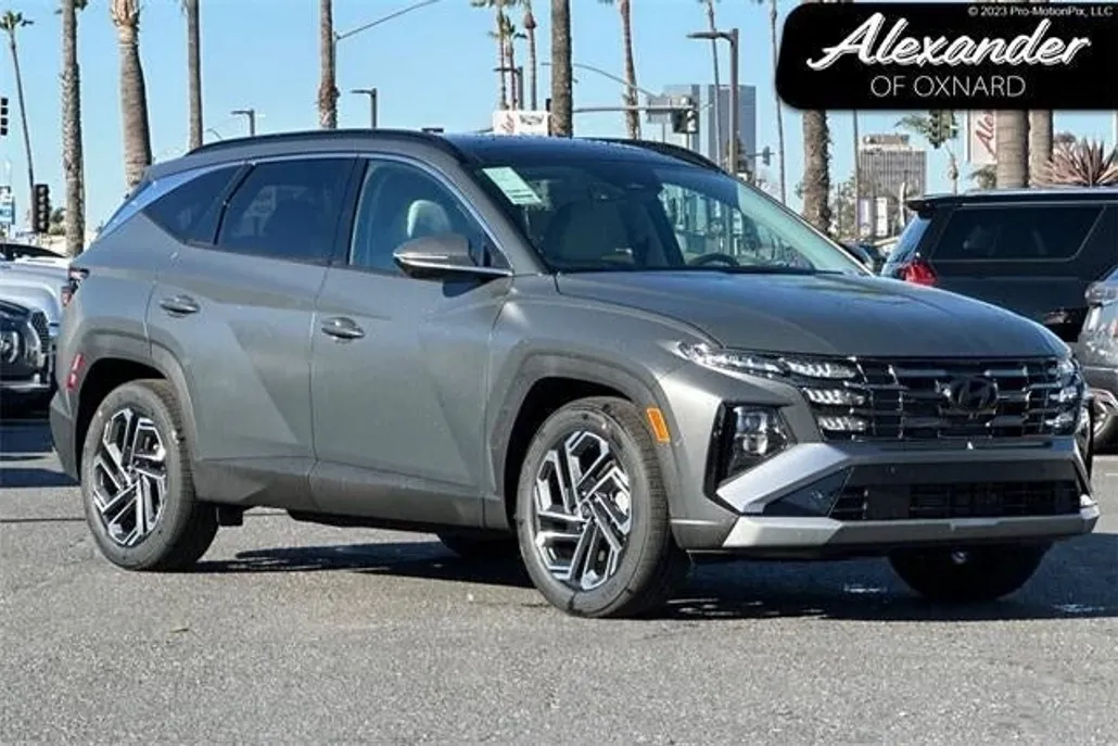 2025 Hyundai Tucson Limited photo 1