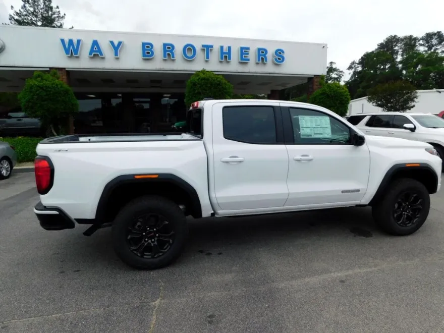 2025 Gmc Canyon Elevation photo 1