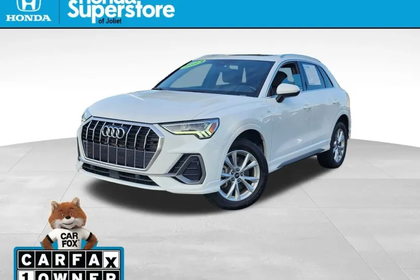 2023 Audi Q3 S line Premium photo 1