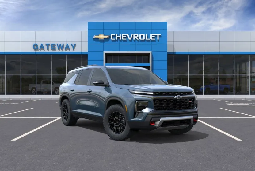 2026 Chevrolet Traverse Z71 photo 1