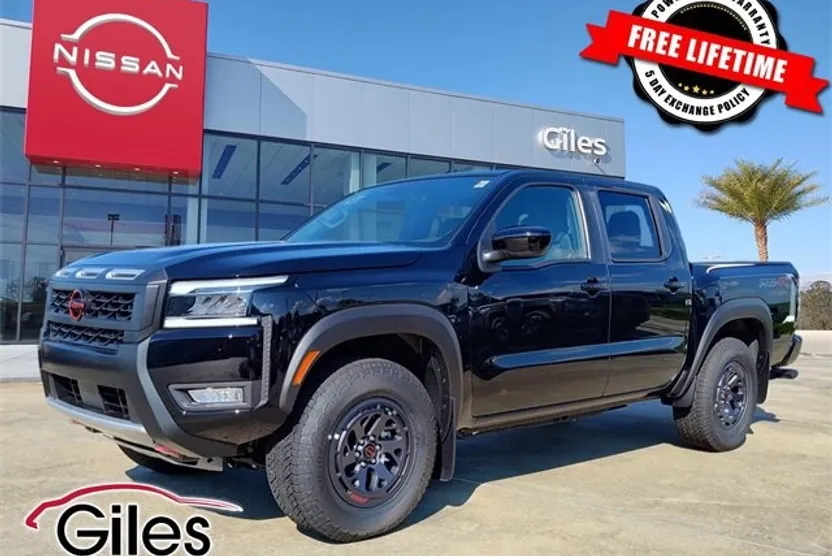 2025 Nissan Frontier PRO-4X photo 1