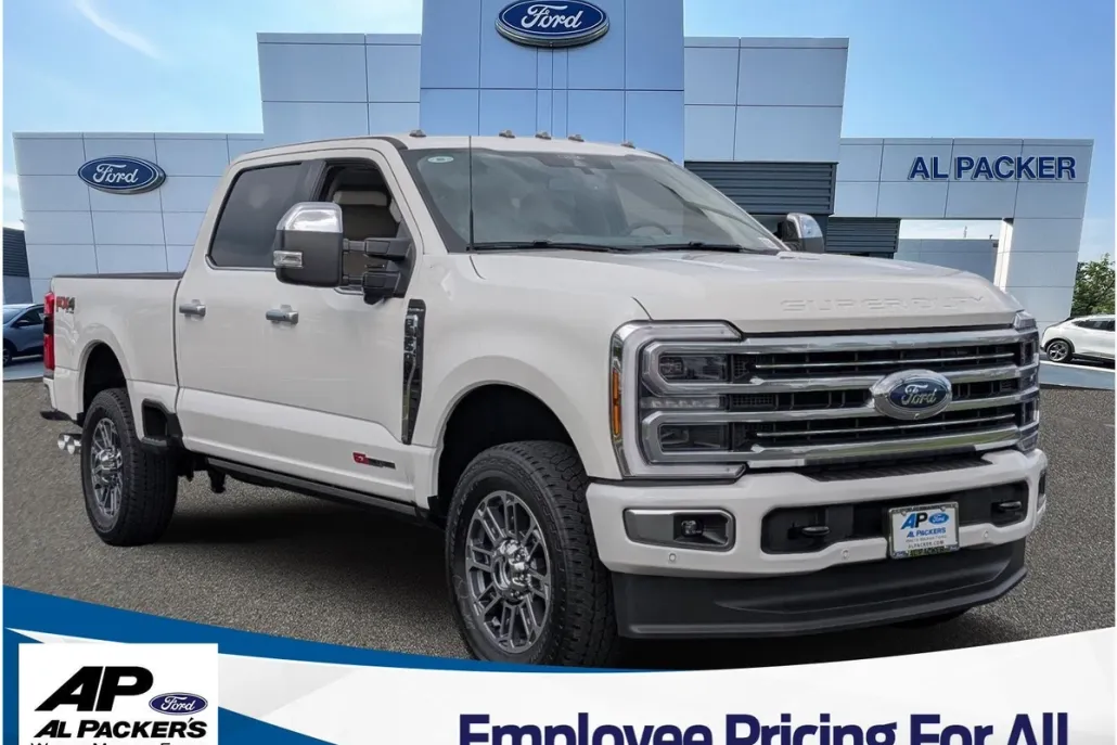 2025 Ford F-350 Platinum photo 1