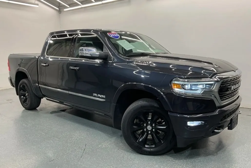 2020 Ram 1500 Limited photo 1