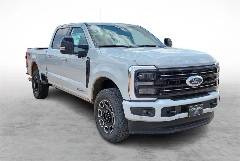 2025 Ford F-250 photo 1