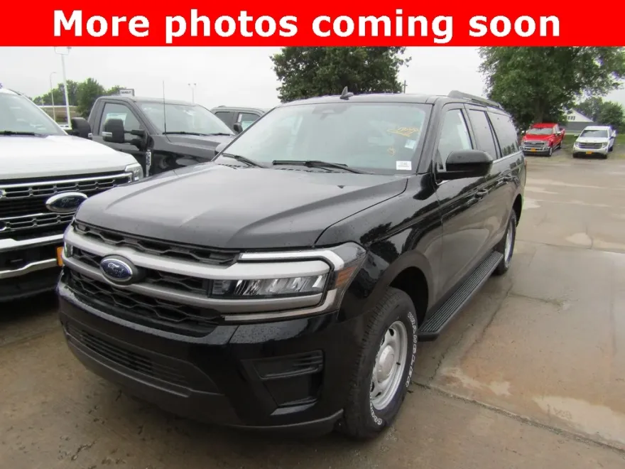 2023 Ford Expedition MAX XL photo 1