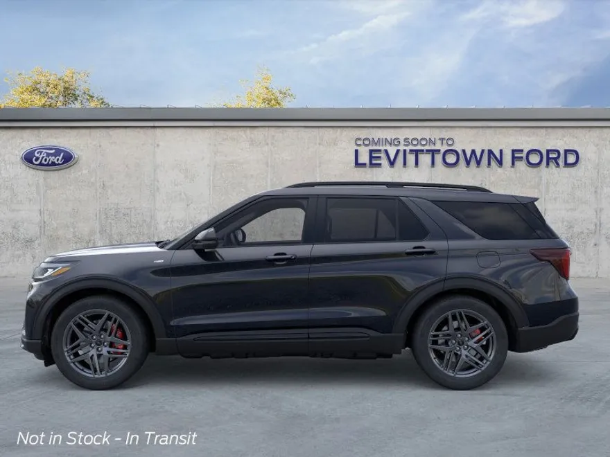 2025 Ford Explorer ST-Line photo 1