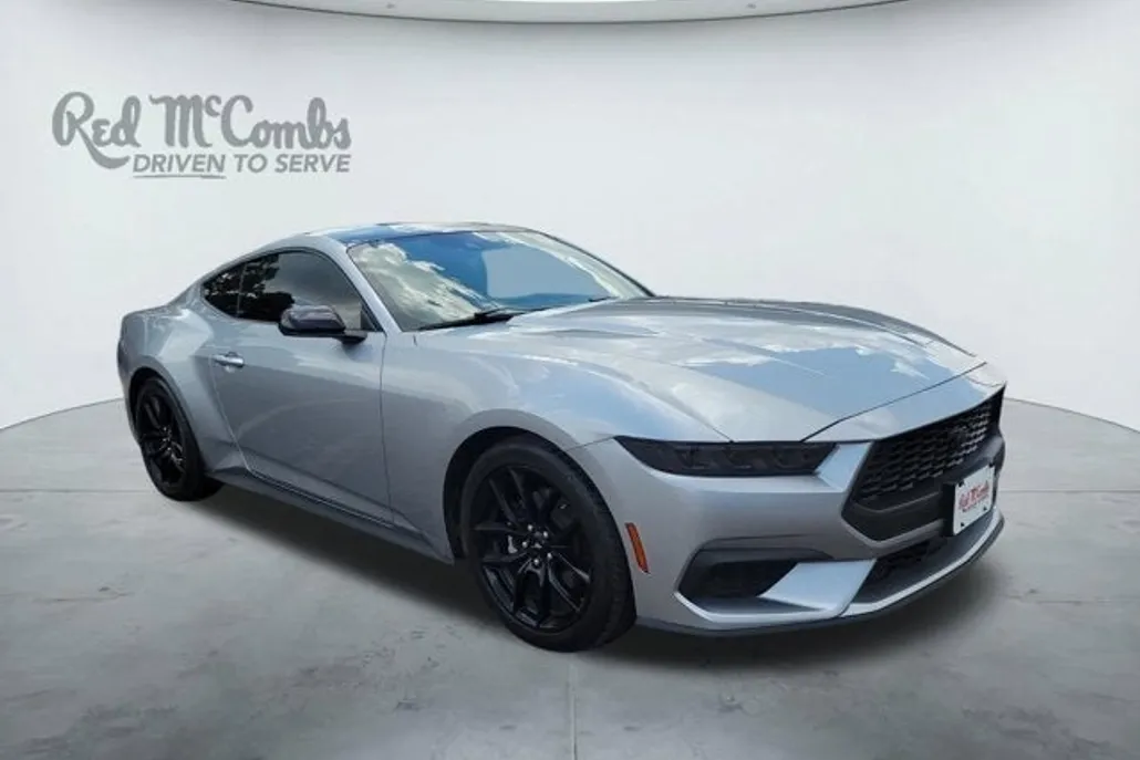2024 Ford Mustang EcoBoost photo 1