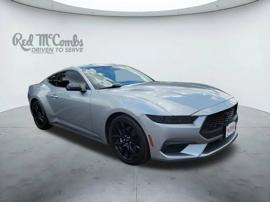 2024 Ford Mustang EcoBoost photo 1