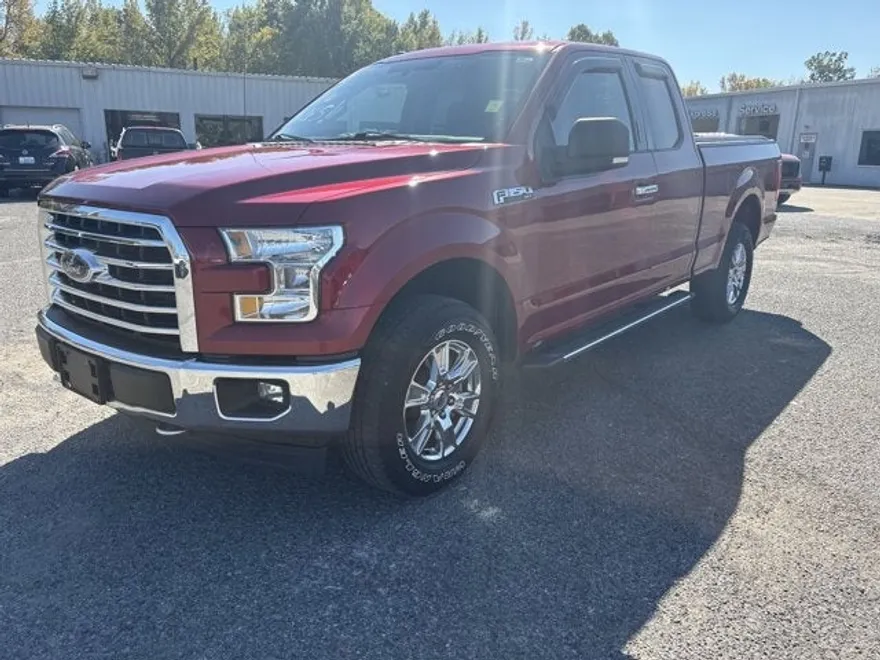 2017 Ford F-150 XL photo 1