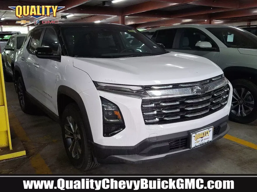 2026 Chevrolet Equinox LT photo 1