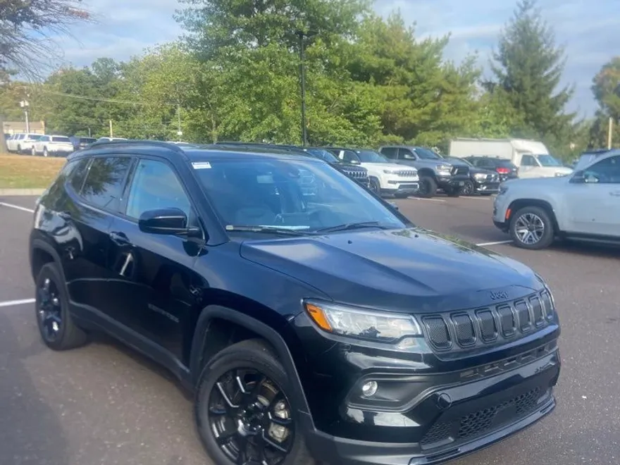2022 Jeep Compass Altitude photo 1
