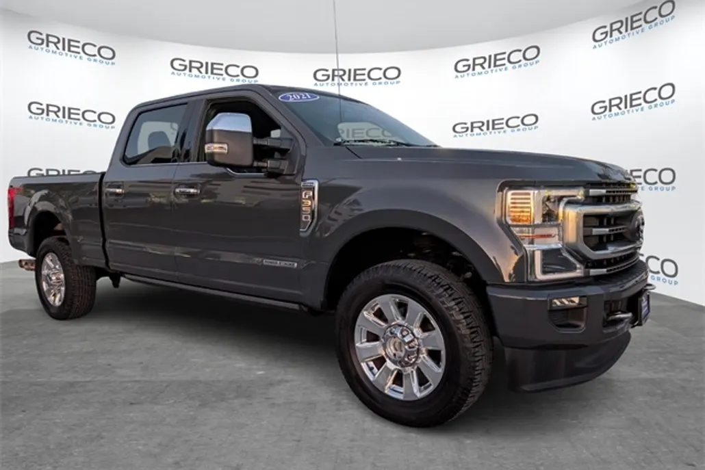 2021 Ford F-350 Platinum photo 1
