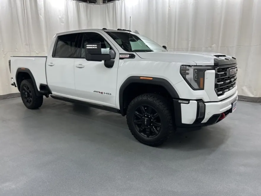 2024 Gmc Sierra HD AT4 photo 1