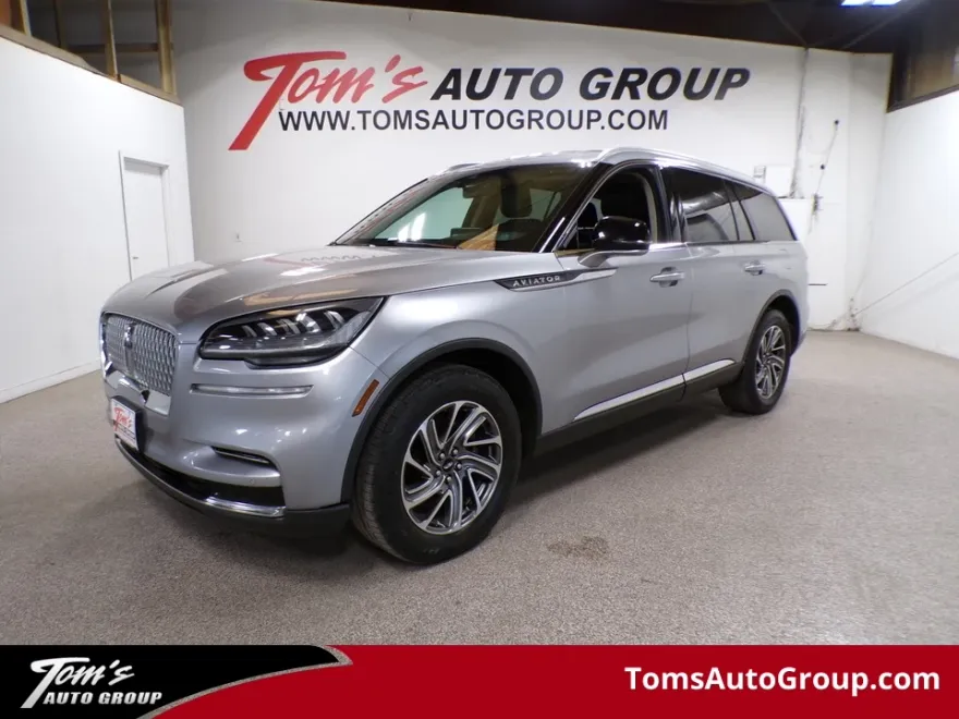 2020 Lincoln Aviator Standard photo 1