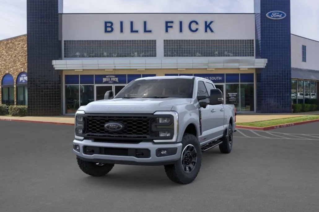 2025 Ford F-250 Lariat photo 1