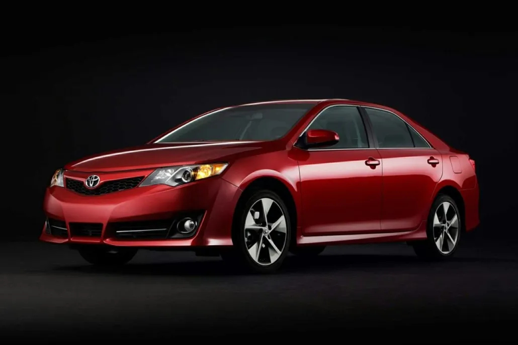 2012 Toyota Camry SE photo 1