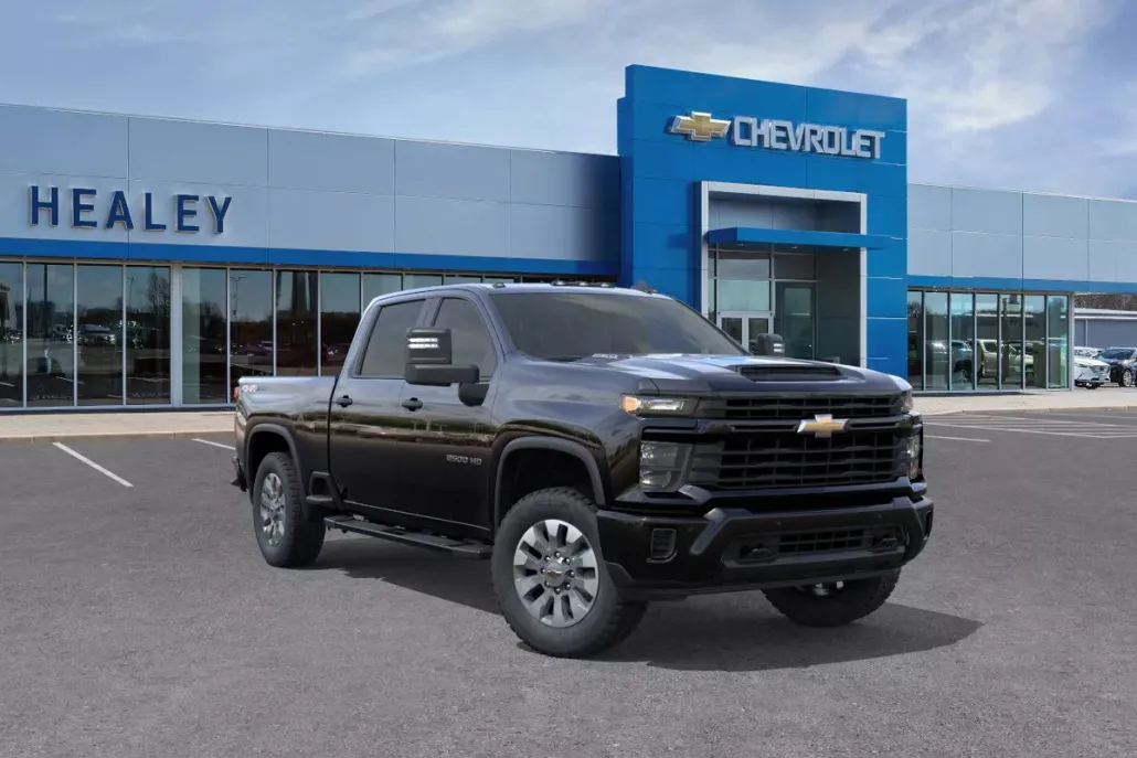 2026 Chevrolet Silverado 2500HD Custom photo 1
