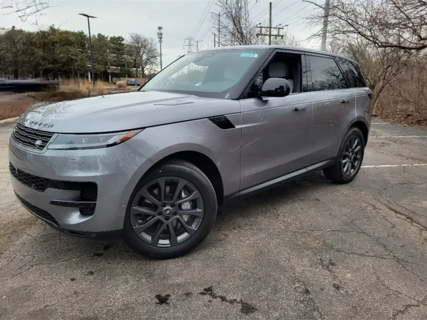 2025 Land Rover Range Rover Sport P360 S photo 1