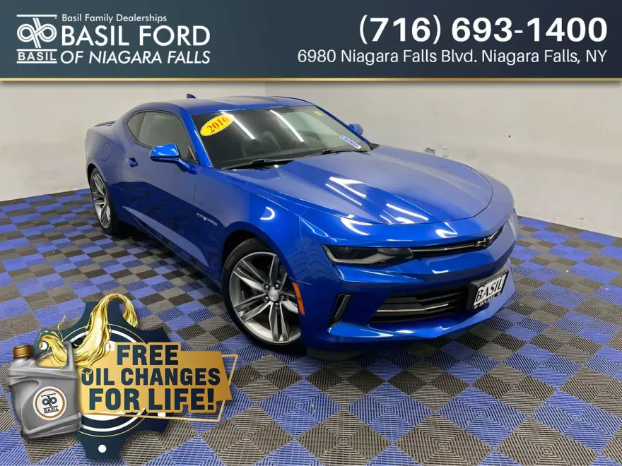2016 Chevrolet Camaro 2LT photo 1