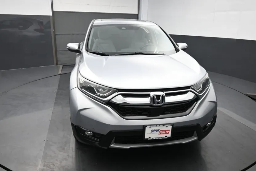 2017 Honda CR-V EX photo 1