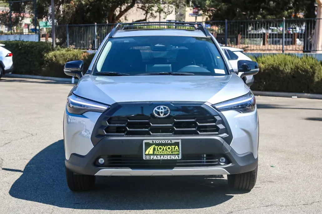 2026 Toyota Corolla Cross XLE photo 1