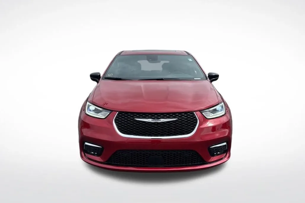 2025 Chrysler Pacifica photo 1